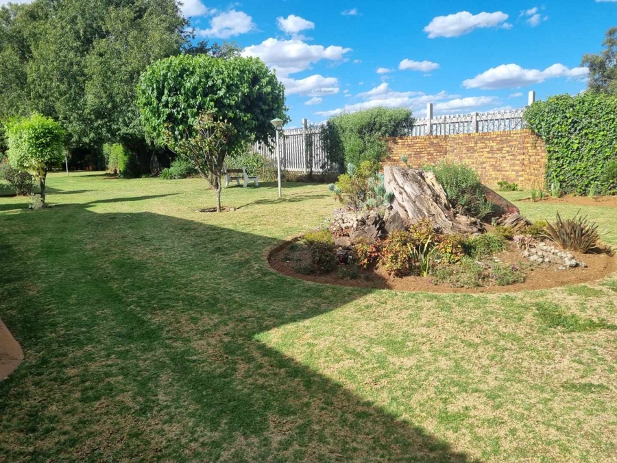 0 Bedroom Property for Sale in Norton Park Gauteng