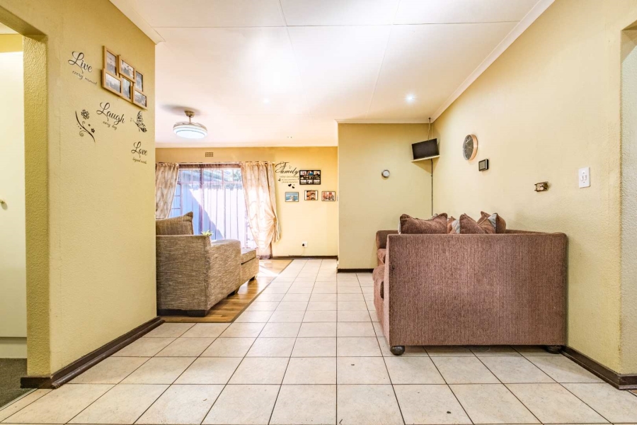 4 Bedroom Property for Sale in Freeway Park Gauteng