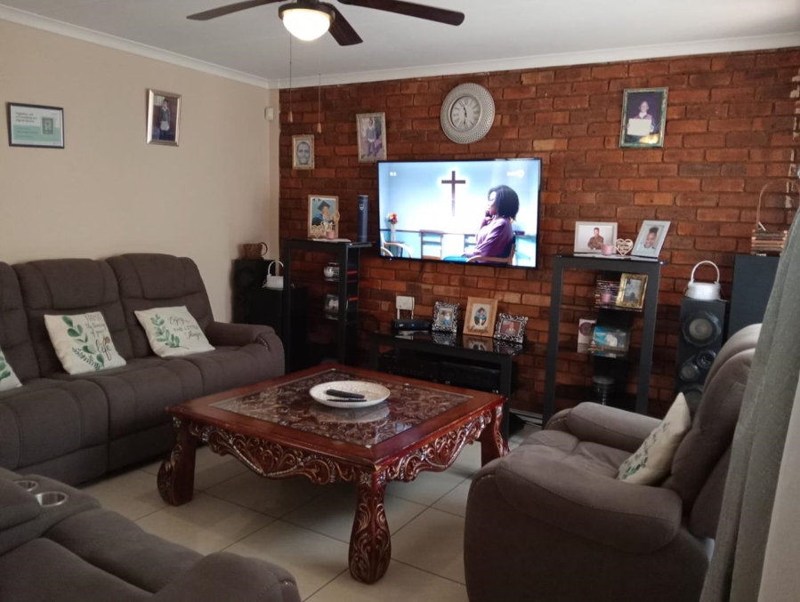 3 Bedroom Property for Sale in Norkem Park Gauteng