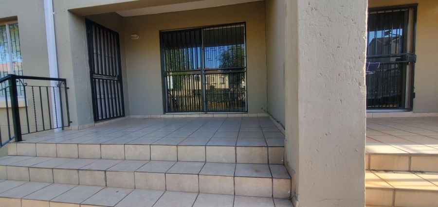 To Let 1 Bedroom Property for Rent in Willowbrook Gauteng