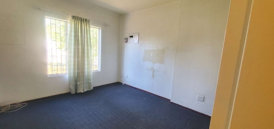 To Let 1 Bedroom Property for Rent in Willowbrook Gauteng