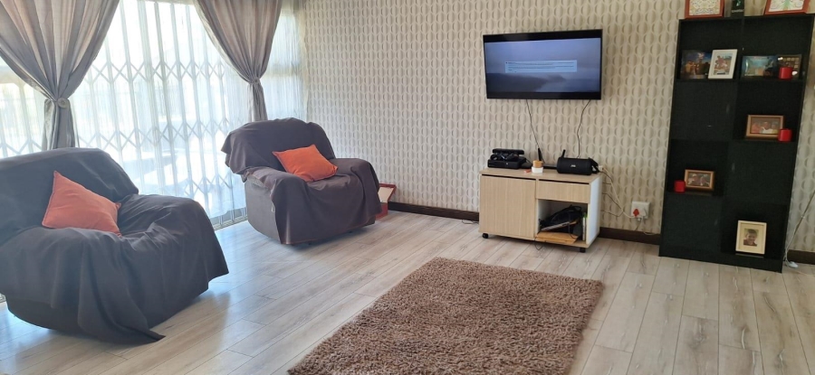 3 Bedroom Property for Sale in South Crest Gauteng