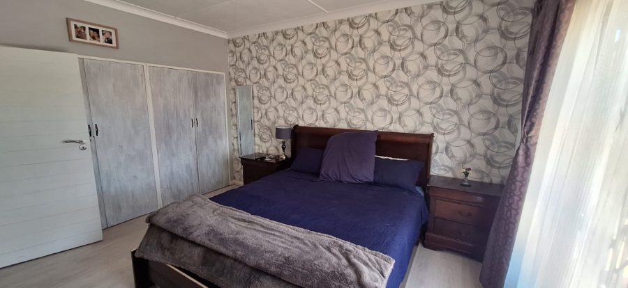 3 Bedroom Property for Sale in South Crest Gauteng