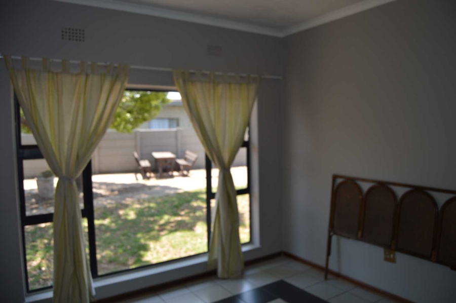 3 Bedroom Property for Sale in Verwoerdpark Gauteng