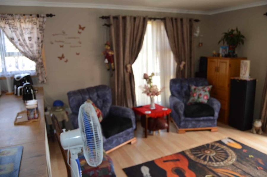 3 Bedroom Property for Sale in Verwoerdpark Gauteng