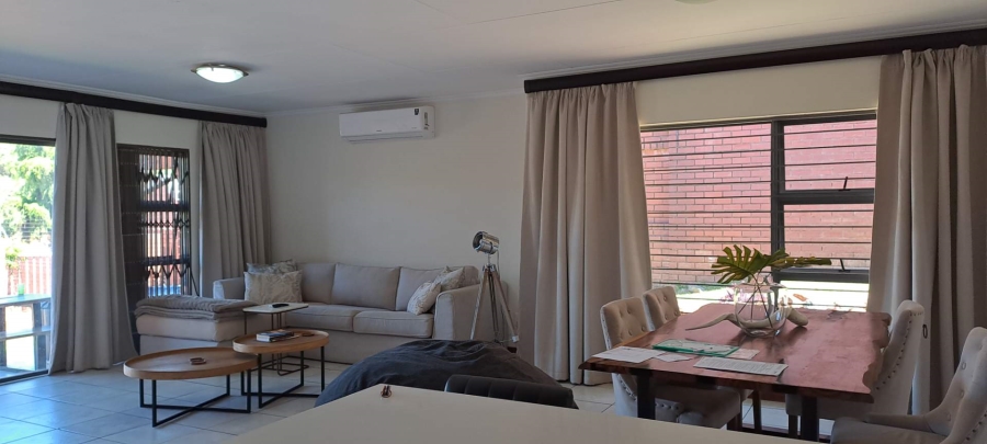 3 Bedroom Property for Sale in Glenvista Gauteng