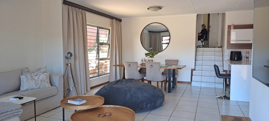 3 Bedroom Property for Sale in Glenvista Gauteng