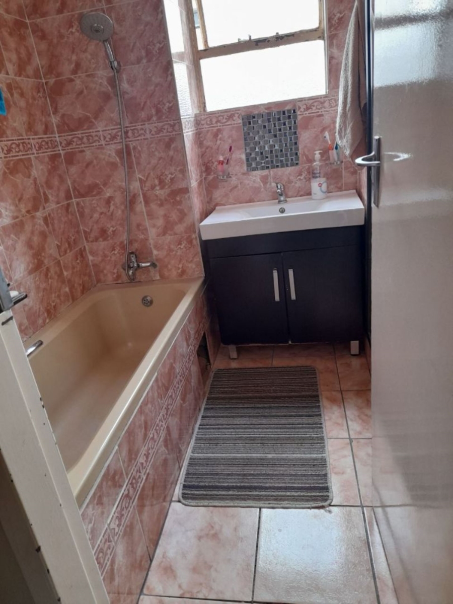 To Let 2 Bedroom Property for Rent in Arcadia Gauteng