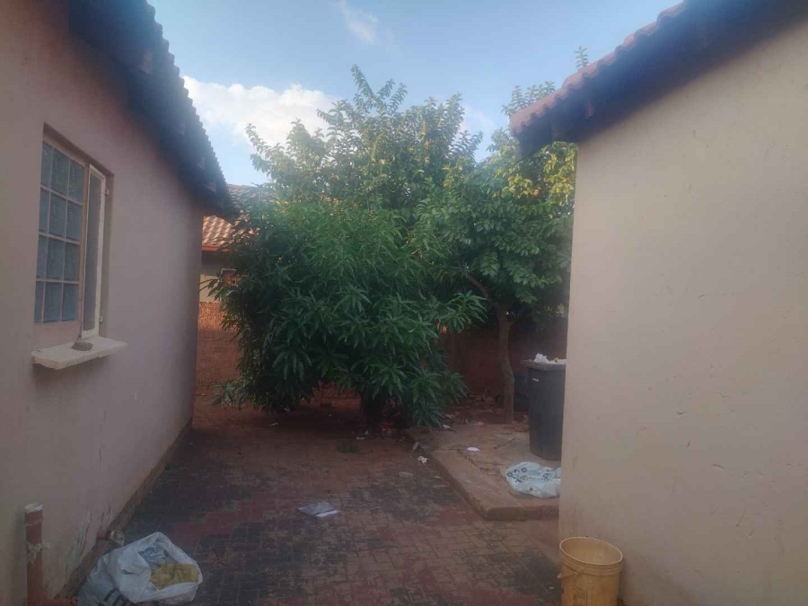 4 Bedroom Property for Sale in Ga-Rankuwa Gauteng