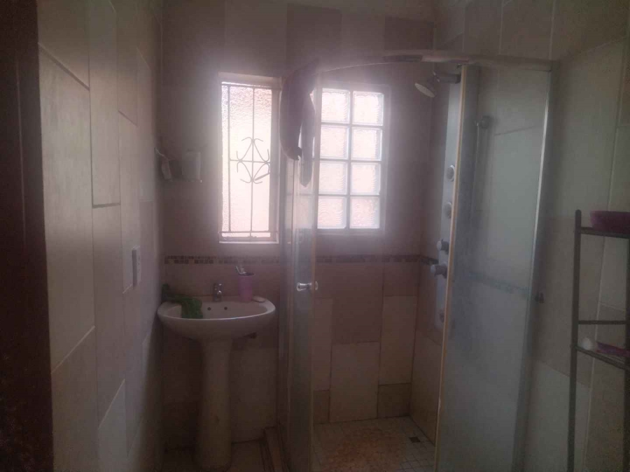 4 Bedroom Property for Sale in Ga-Rankuwa Gauteng