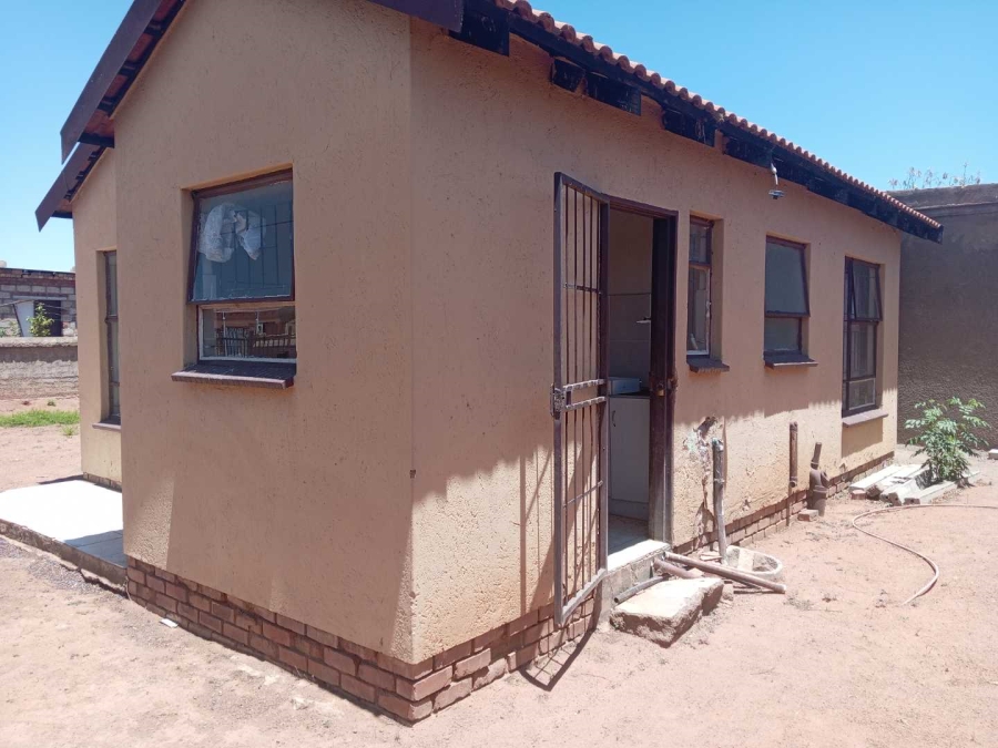 2 Bedroom Property for Sale in Soshanguve V Gauteng