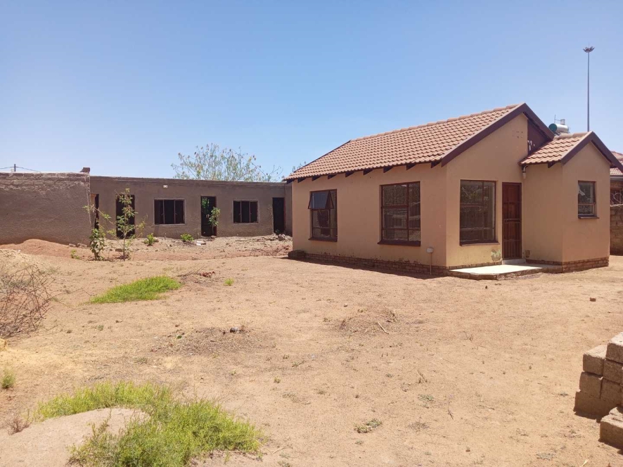 2 Bedroom Property for Sale in Soshanguve V Gauteng