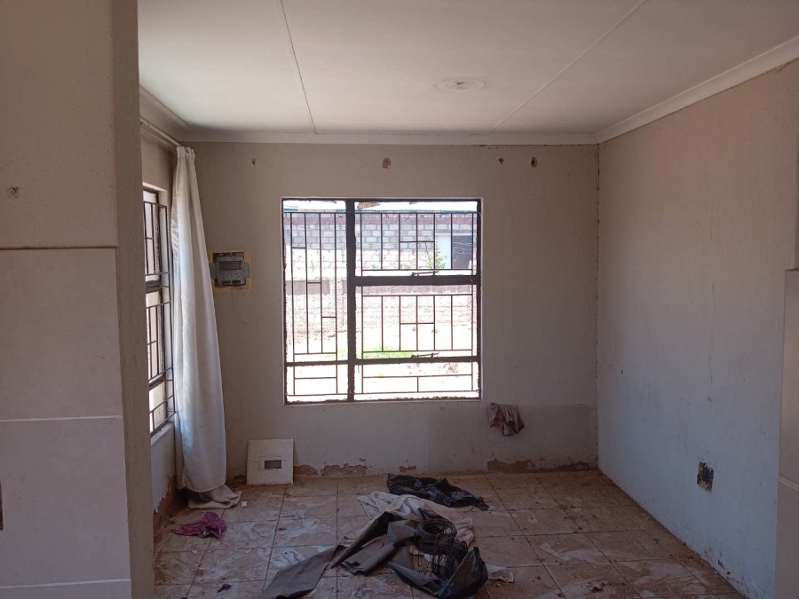 2 Bedroom Property for Sale in Soshanguve V Gauteng