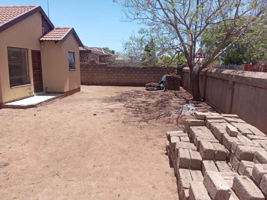 2 Bedroom Property for Sale in Soshanguve V Gauteng