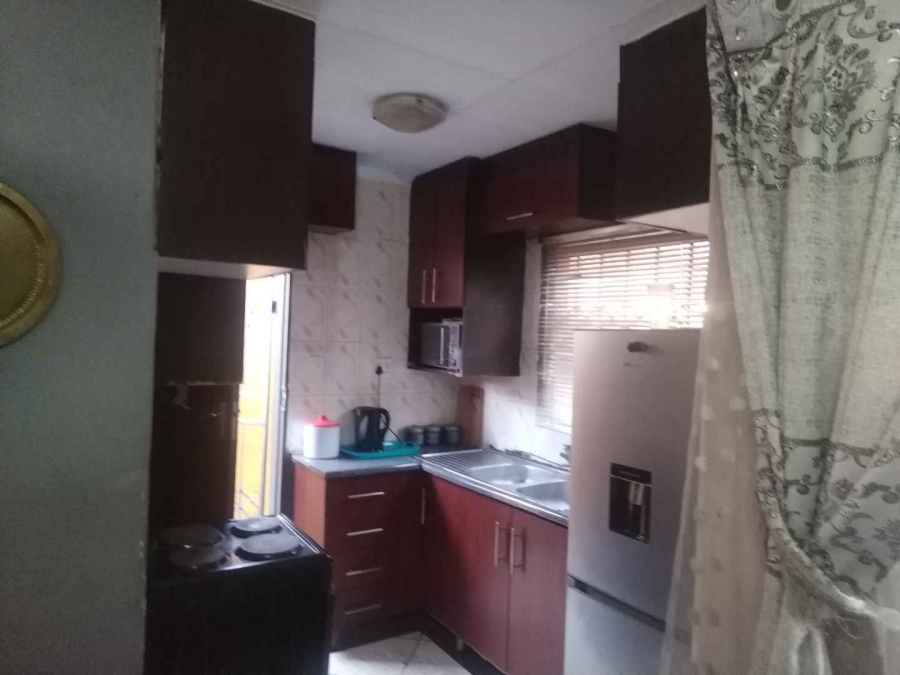 2 Bedroom Property for Sale in Soshanguve VV Gauteng