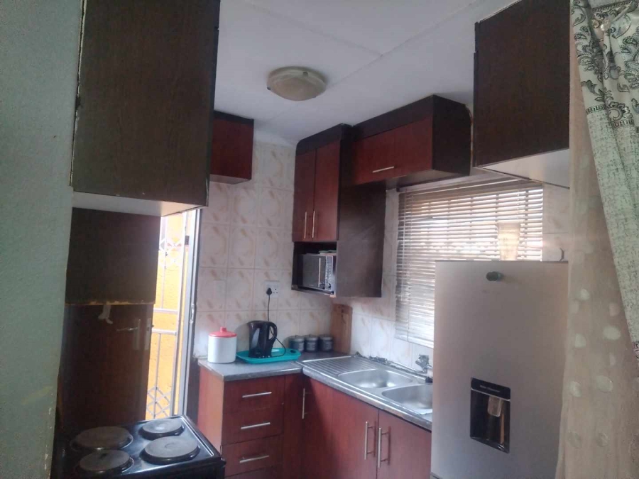 2 Bedroom Property for Sale in Soshanguve VV Gauteng