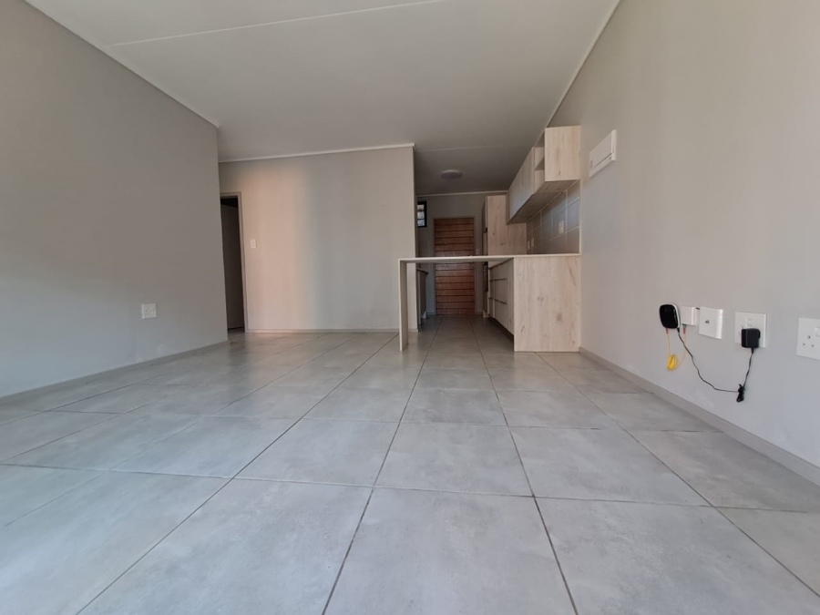 To Let 2 Bedroom Property for Rent in Amberfield Gauteng