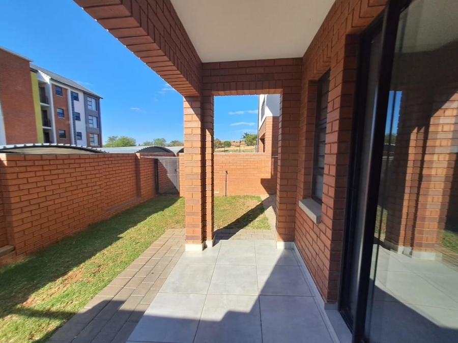 To Let 2 Bedroom Property for Rent in Amberfield Gauteng