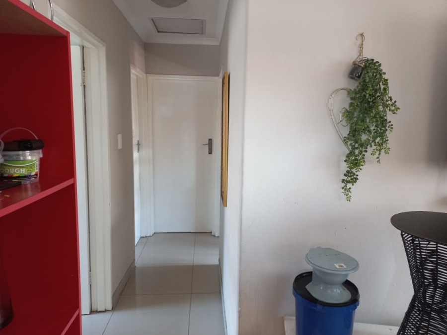 3 Bedroom Property for Sale in Klippoortje Gauteng