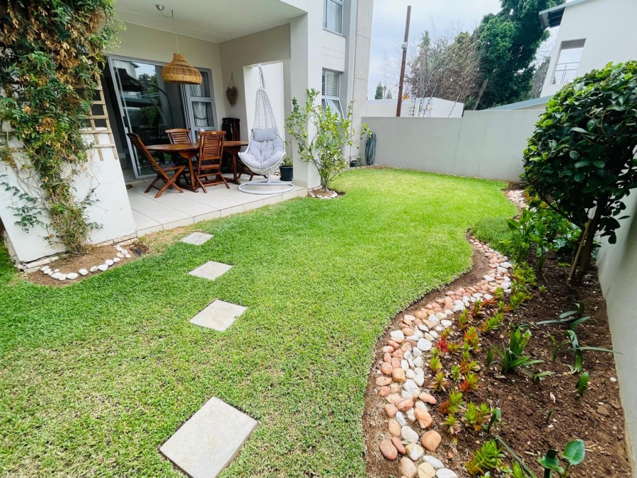 To Let 2 Bedroom Property for Rent in Wendywood Gauteng