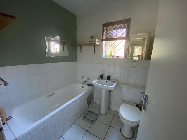 2 Bedroom Property for Sale in Magaliessig Gauteng