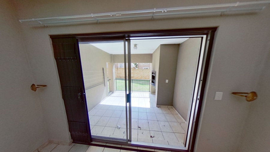 2 Bedroom Property for Sale in North Riding Gauteng