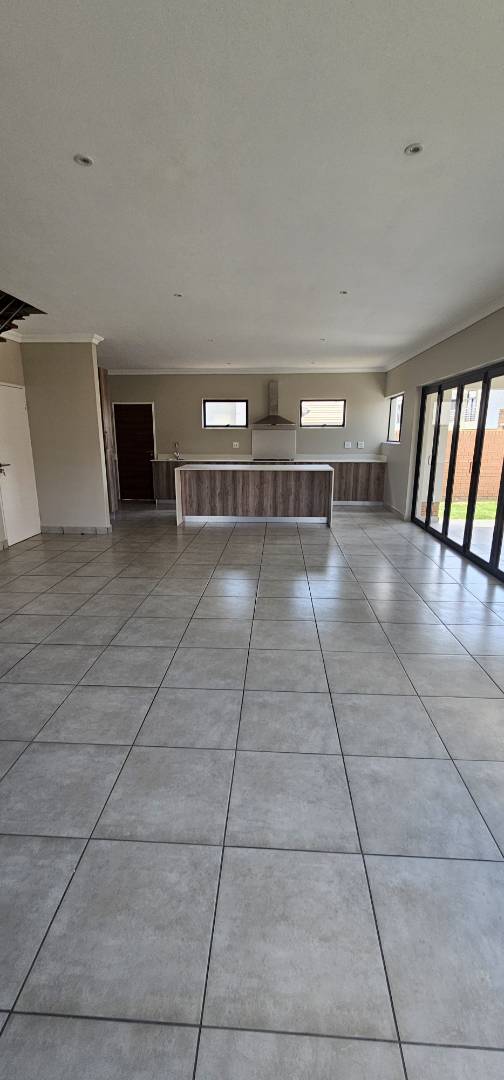 4 Bedroom Property for Sale in Six Fountains Residential Estate Gauteng