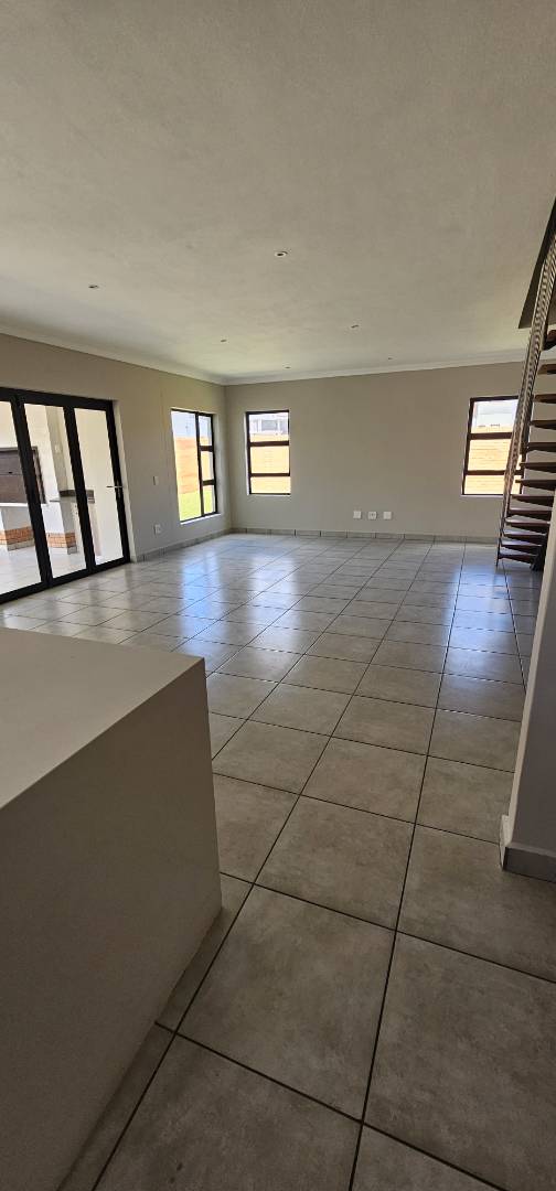 4 Bedroom Property for Sale in Six Fountains Residential Estate Gauteng