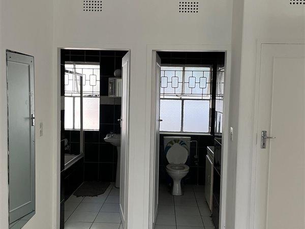 To Let 1 Bedroom Property for Rent in Bryanston Gauteng