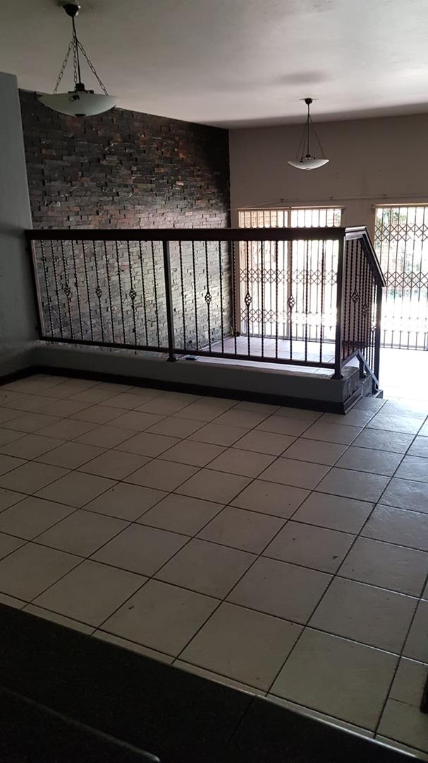 To Let 3 Bedroom Property for Rent in Glen Atholl Gauteng