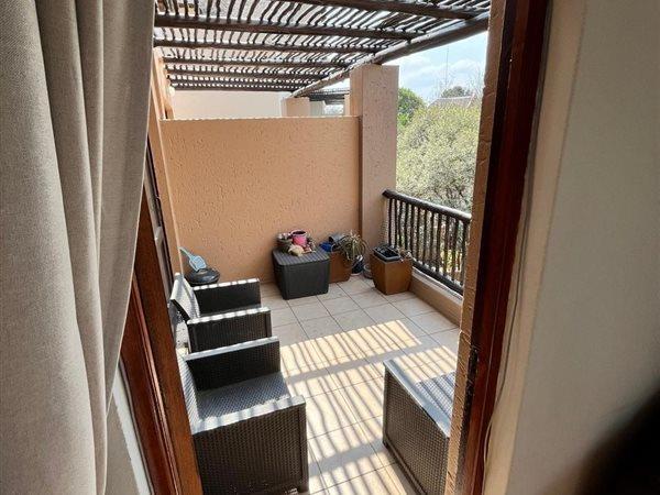 To Let 2 Bedroom Property for Rent in Pineslopes Gauteng