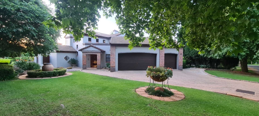 4 Bedroom Property for Sale in Olympus Gauteng