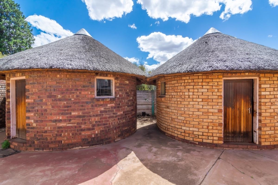 4 Bedroom Property for Sale in Westonaria Gauteng