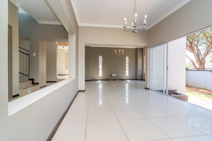 To Let 3 Bedroom Property for Rent in Homes Haven Gauteng