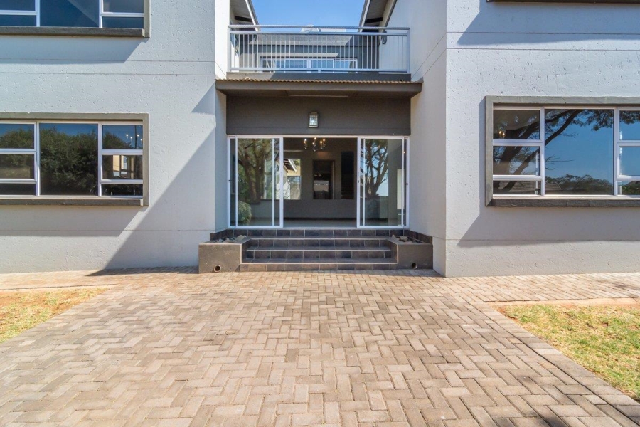 To Let 3 Bedroom Property for Rent in Homes Haven Gauteng