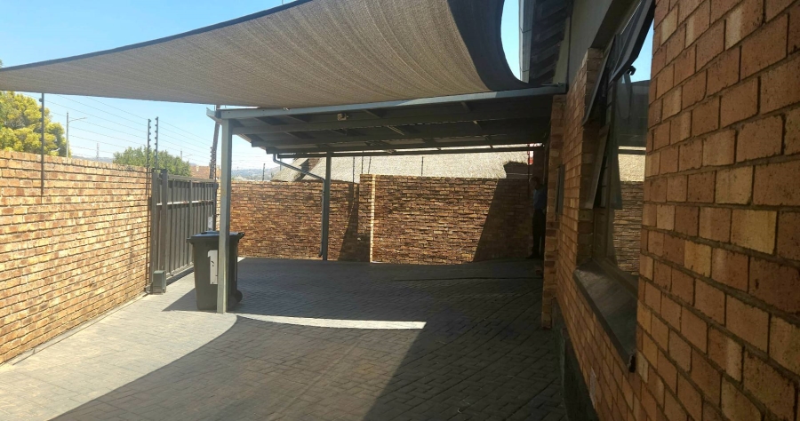 3 Bedroom Property for Sale in Alberton Gauteng