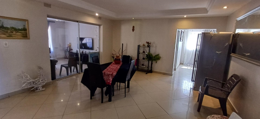 4 Bedroom Property for Sale in Glenvista Gauteng