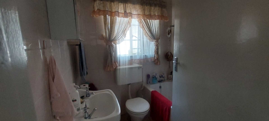 3 Bedroom Property for Sale in Haddon Gauteng