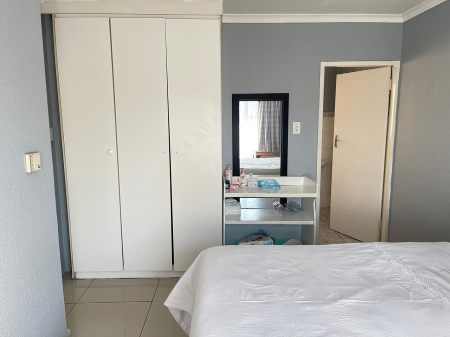 3 Bedroom Property for Sale in Mondeor Gauteng