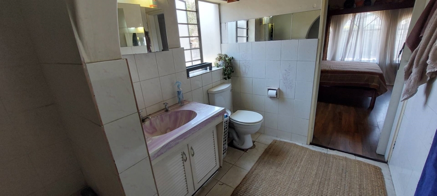 4 Bedroom Property for Sale in Verwoerdpark Gauteng