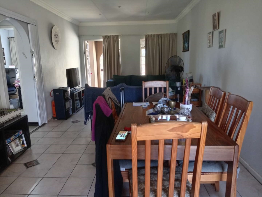 3 Bedroom Property for Sale in Elardus Park Gauteng