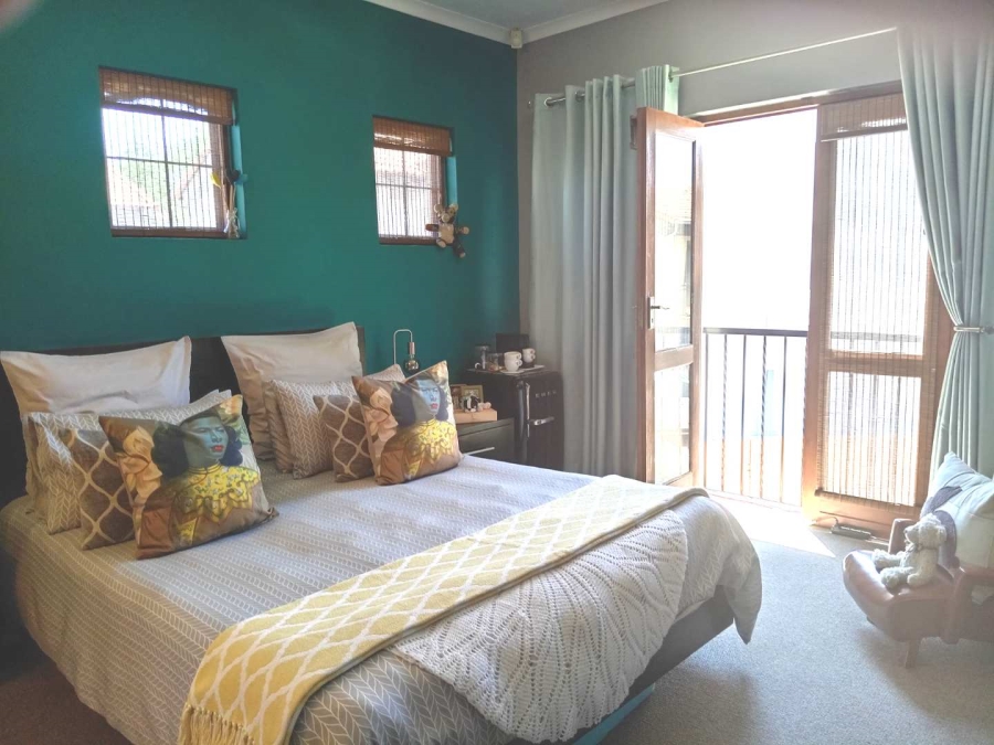 3 Bedroom Property for Sale in Equestria Gauteng