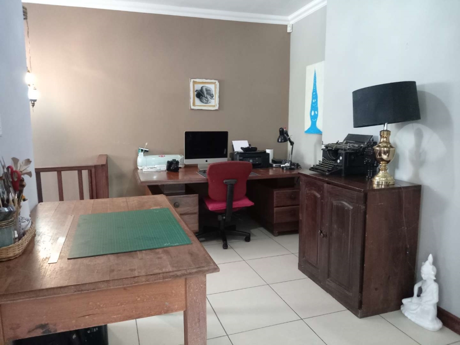 3 Bedroom Property for Sale in Equestria Gauteng