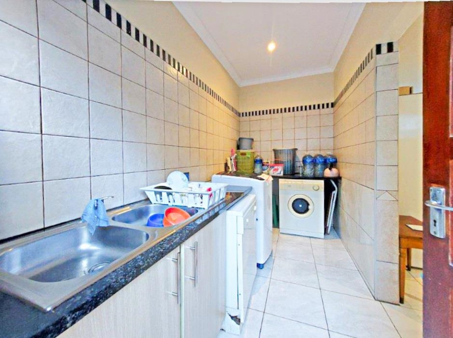 3 Bedroom Property for Sale in Olympus AH Gauteng