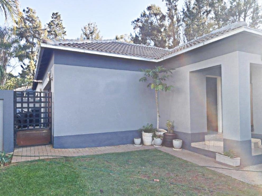 3 Bedroom Property for Sale in Olympus AH Gauteng