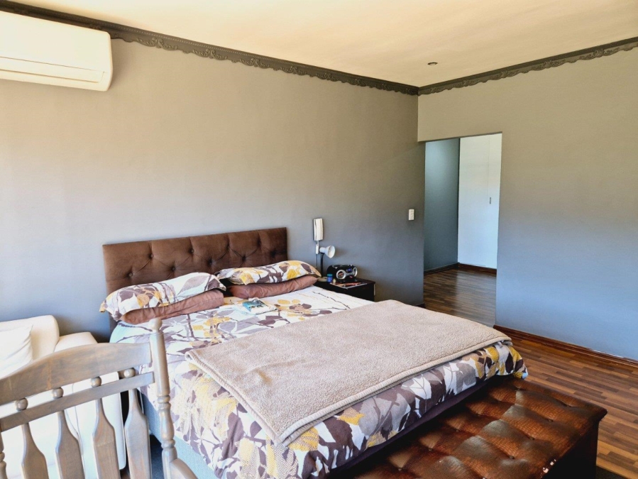 4 Bedroom Property for Sale in Harmelia Gauteng