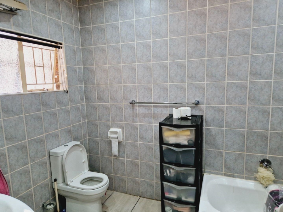 4 Bedroom Property for Sale in Harmelia Gauteng