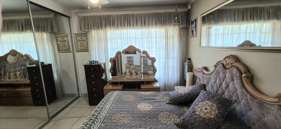 3 Bedroom Property for Sale in Brackendowns Gauteng