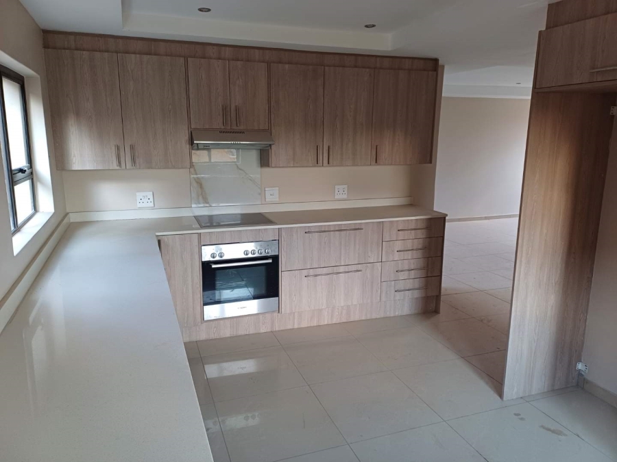 3 Bedroom Property for Sale in South Crest Gauteng