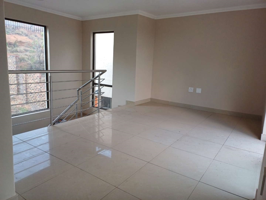 3 Bedroom Property for Sale in South Crest Gauteng